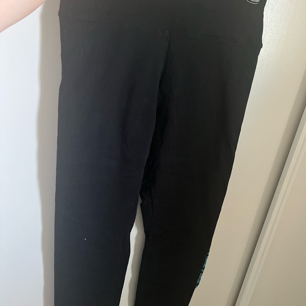 Pink leggings size large